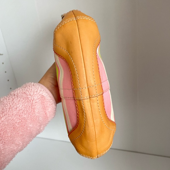 Rare Pink Coach Soho Hobo Stripe Bag - Picture 8 of 12